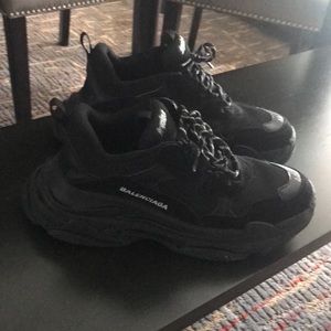 Balenciaga Triple S Triple Black